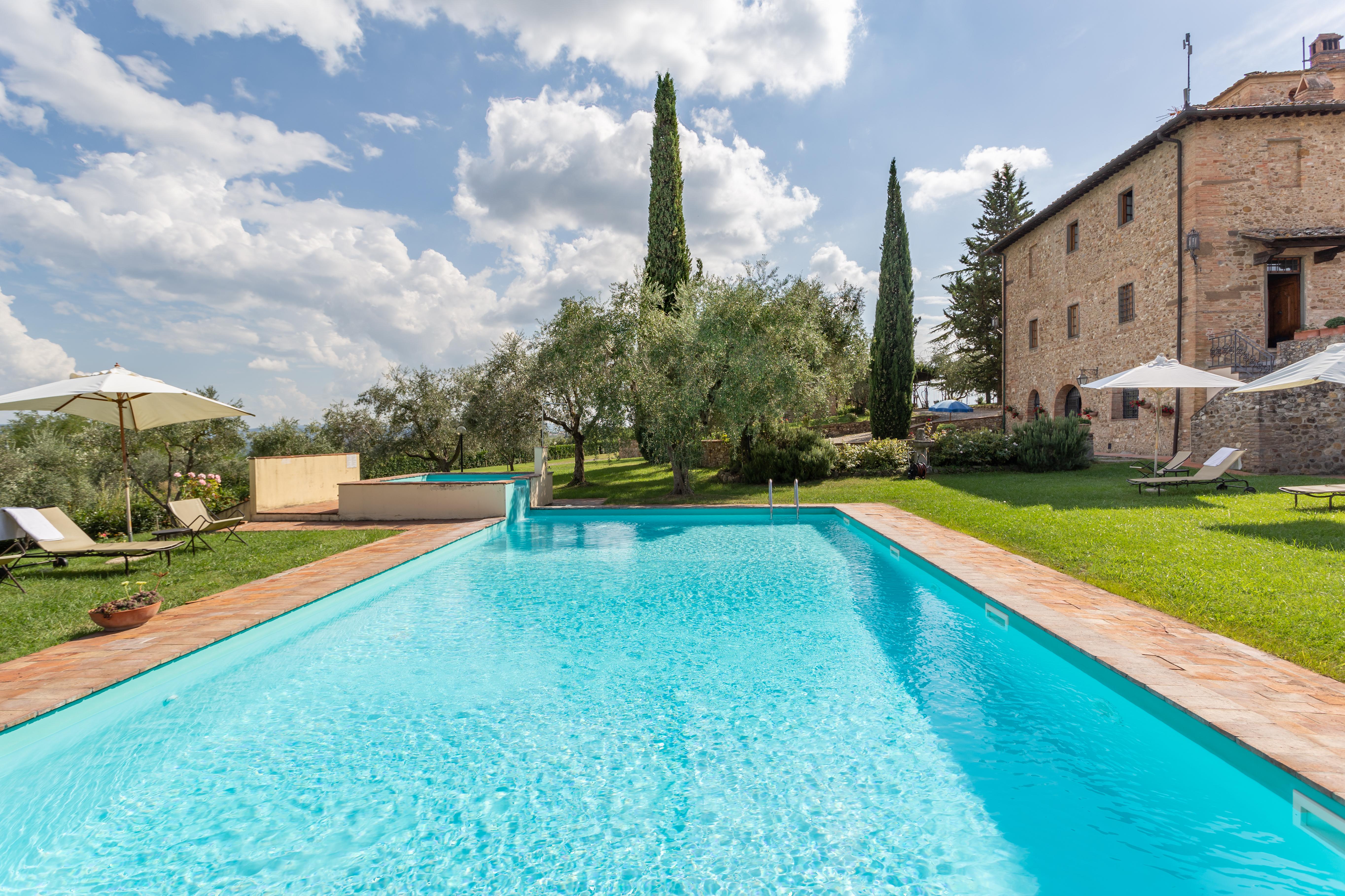 Tavarnelle Val di Pesa Fattoria Quercetoゲストハウス エクステリア 写真