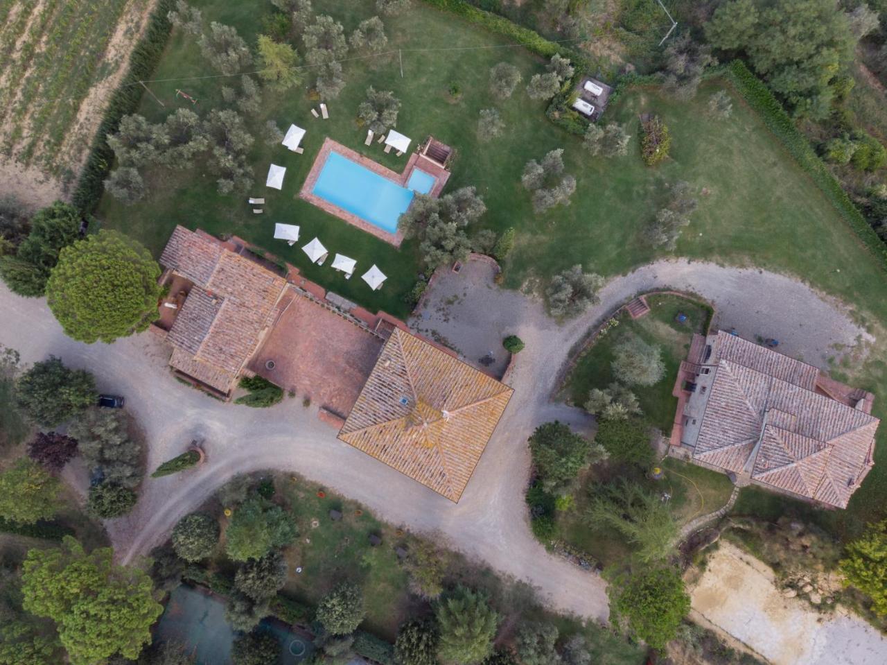 Tavarnelle Val di Pesa Fattoria Quercetoゲストハウス エクステリア 写真